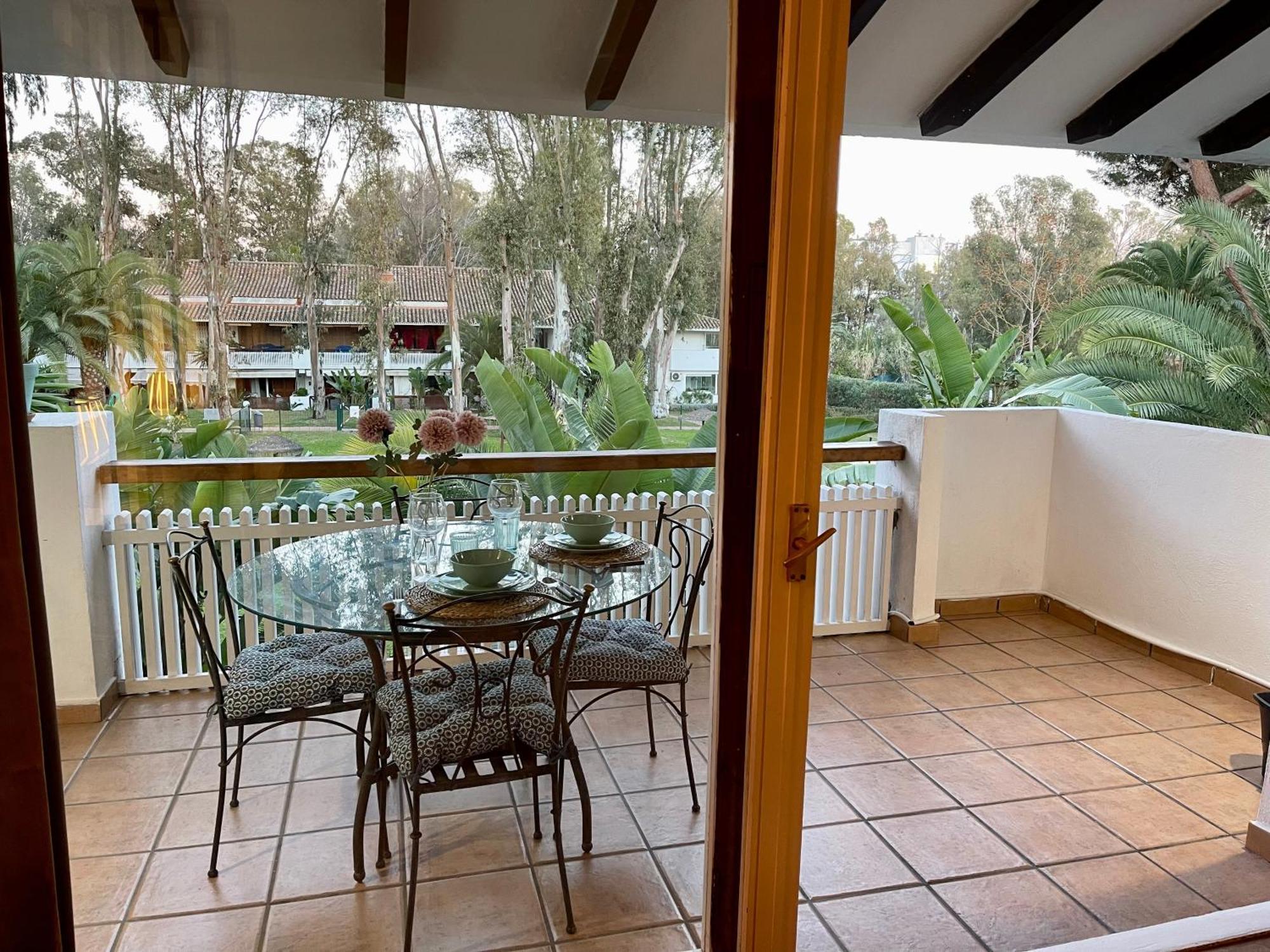 Puerto Banus Pol Suite Y Hada Suite Marbella Zewnętrze zdjęcie