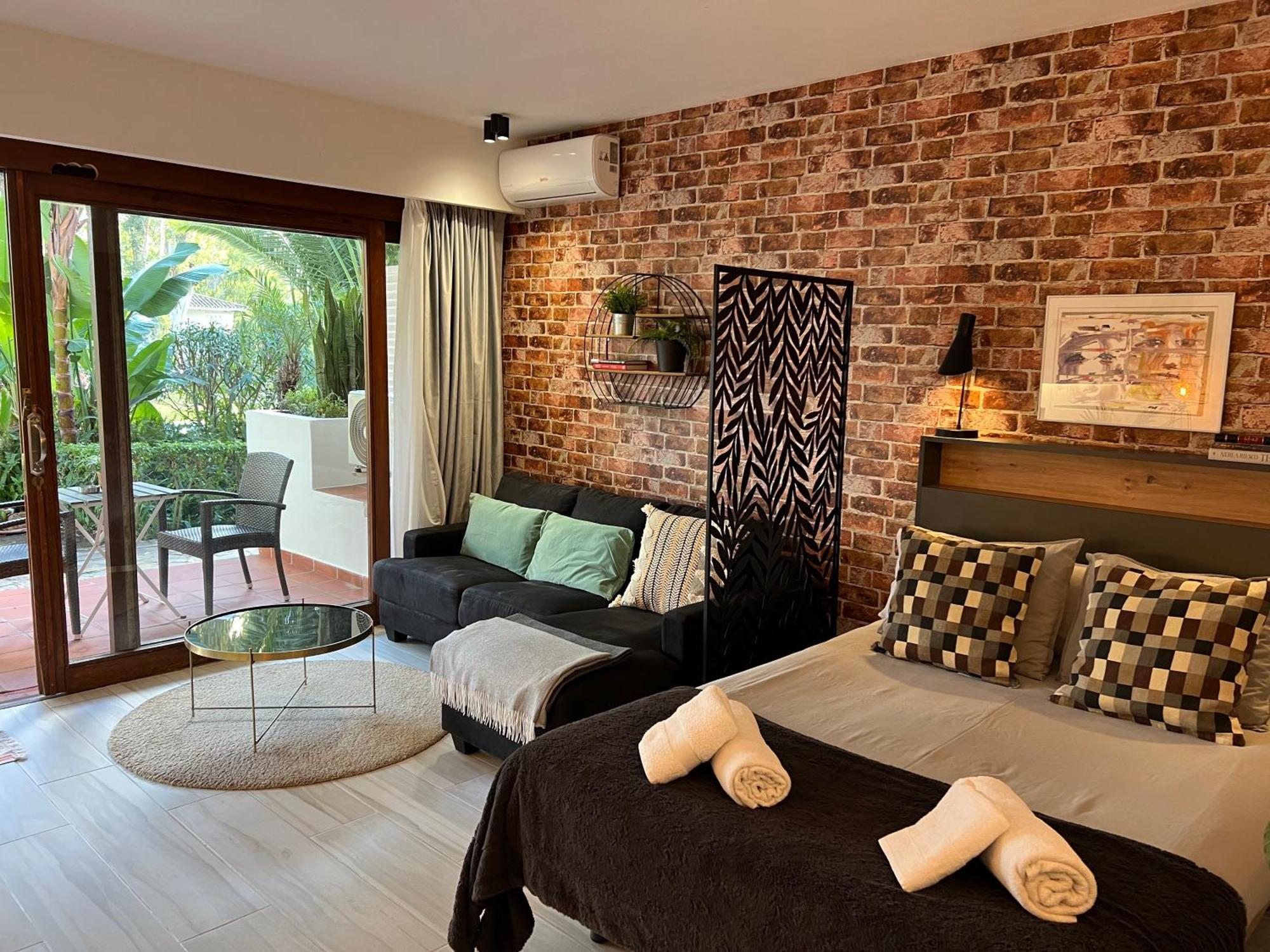 Puerto Banus Pol Suite Y Hada Suite Marbella Zewnętrze zdjęcie